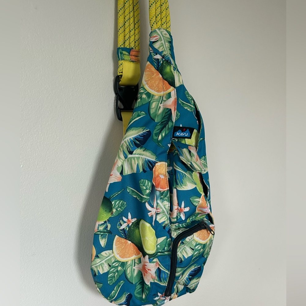 Kavu Rope Sling Bag - Picture 3 of 11